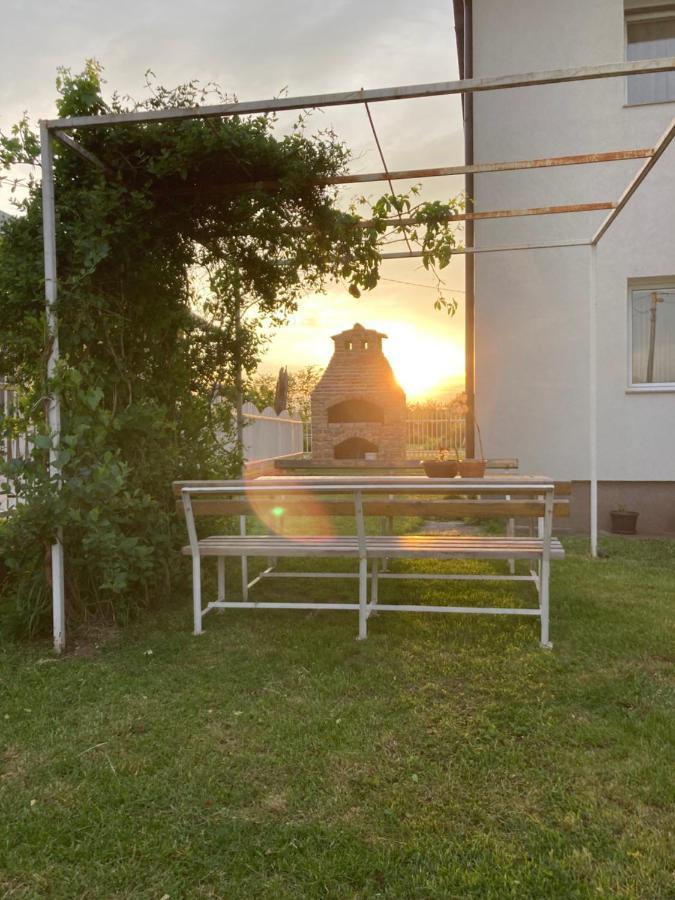 Apartma Aerodrom *